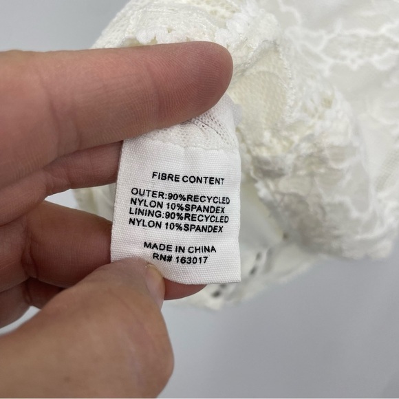 Princess Polly Lauder Lace Top Ivory hook Sz 2 - Picture 5 of 9